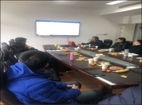 与东华大学座谈现场