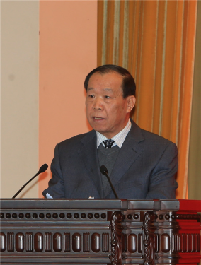 中国工业经济联合会执行副会长路耀华宣读表彰决定
