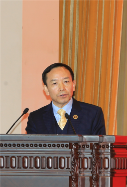 成都康弘药业集团股份有限公司董事长柯尊洪作经验交流